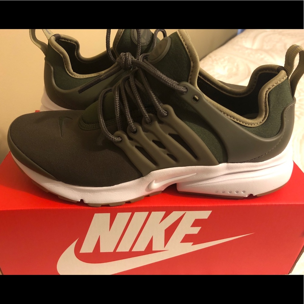Nike Prestos